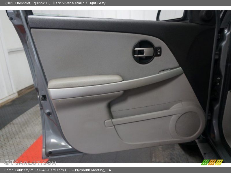 Dark Silver Metallic / Light Gray 2005 Chevrolet Equinox LS