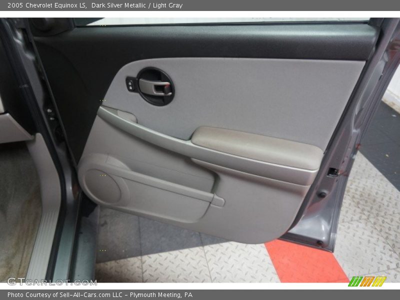 Dark Silver Metallic / Light Gray 2005 Chevrolet Equinox LS