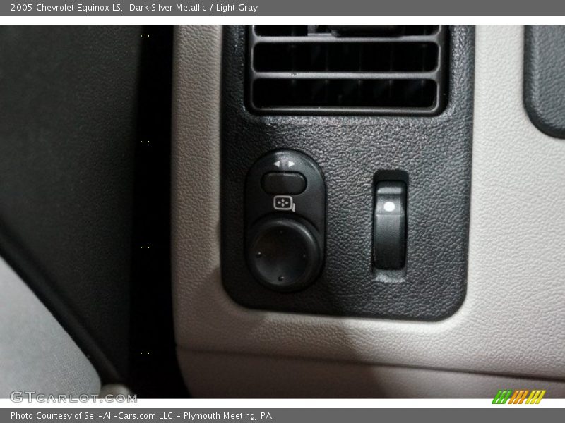 Dark Silver Metallic / Light Gray 2005 Chevrolet Equinox LS