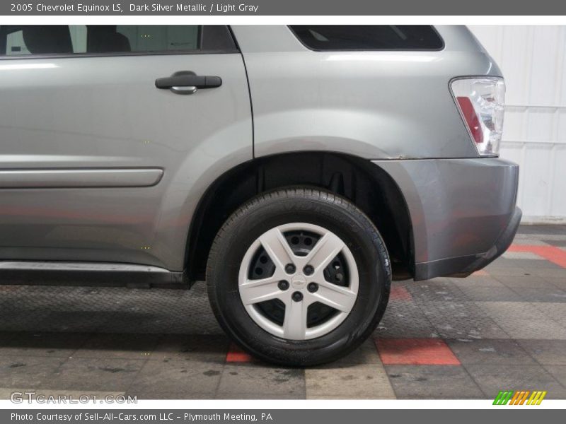 Dark Silver Metallic / Light Gray 2005 Chevrolet Equinox LS