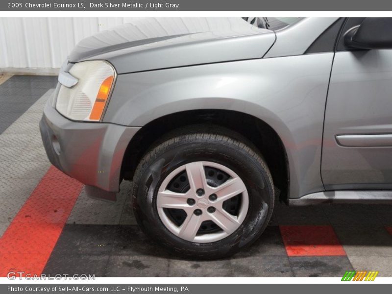Dark Silver Metallic / Light Gray 2005 Chevrolet Equinox LS