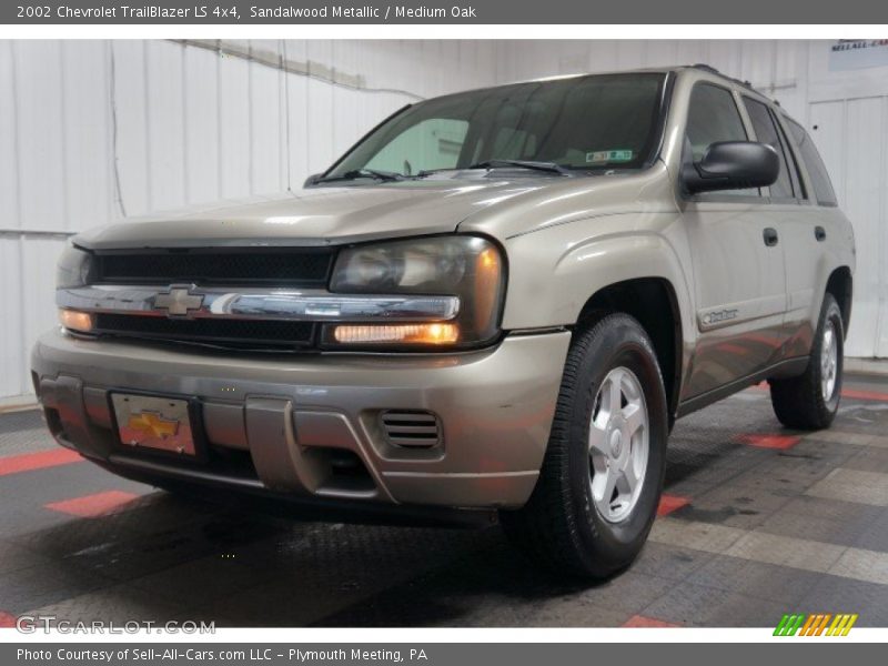 Sandalwood Metallic / Medium Oak 2002 Chevrolet TrailBlazer LS 4x4