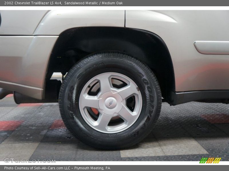 Sandalwood Metallic / Medium Oak 2002 Chevrolet TrailBlazer LS 4x4