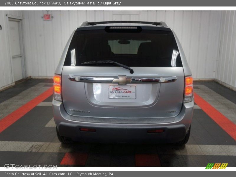 Galaxy Silver Metallic / Light Gray 2005 Chevrolet Equinox LT AWD