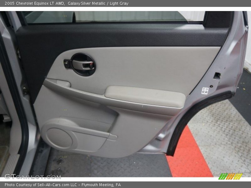 Galaxy Silver Metallic / Light Gray 2005 Chevrolet Equinox LT AWD