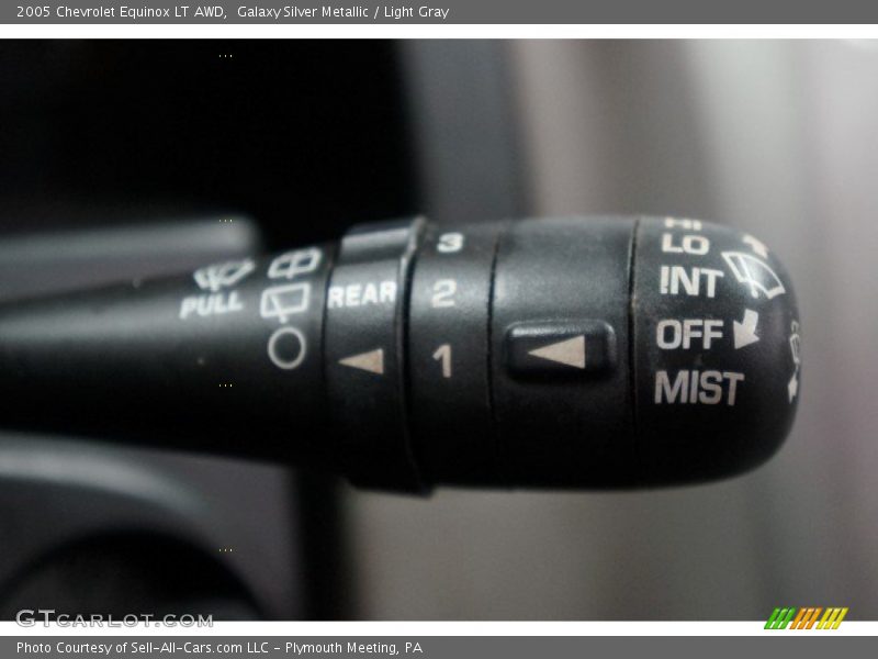 Galaxy Silver Metallic / Light Gray 2005 Chevrolet Equinox LT AWD