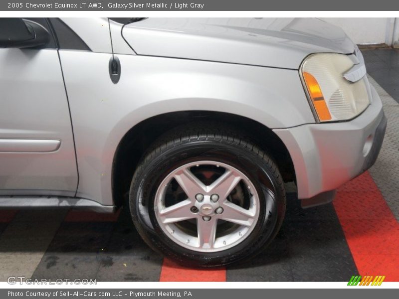 Galaxy Silver Metallic / Light Gray 2005 Chevrolet Equinox LT AWD