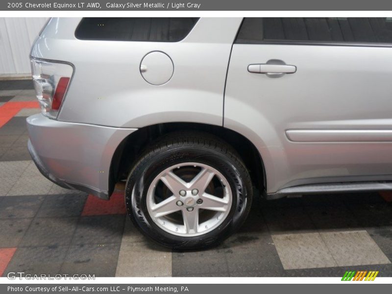 Galaxy Silver Metallic / Light Gray 2005 Chevrolet Equinox LT AWD