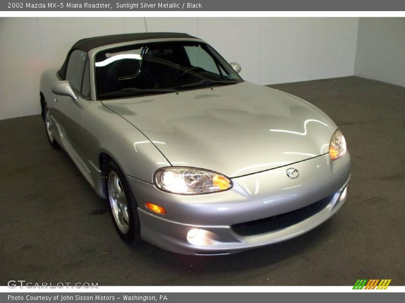 Sunlight Silver Metallic / Black 2002 Mazda MX-5 Miata Roadster