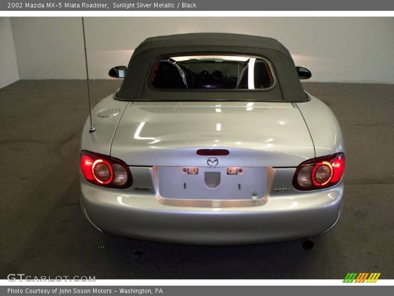 Sunlight Silver Metallic / Black 2002 Mazda MX-5 Miata Roadster