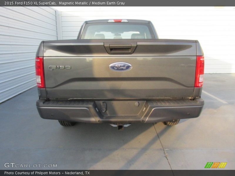 Magnetic Metallic / Medium Earth Gray 2015 Ford F150 XL SuperCab