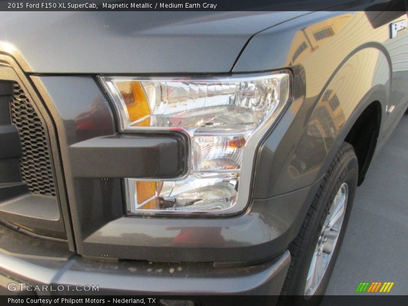 Magnetic Metallic / Medium Earth Gray 2015 Ford F150 XL SuperCab