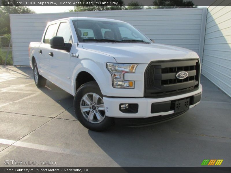 Oxford White / Medium Earth Gray 2015 Ford F150 XL SuperCrew