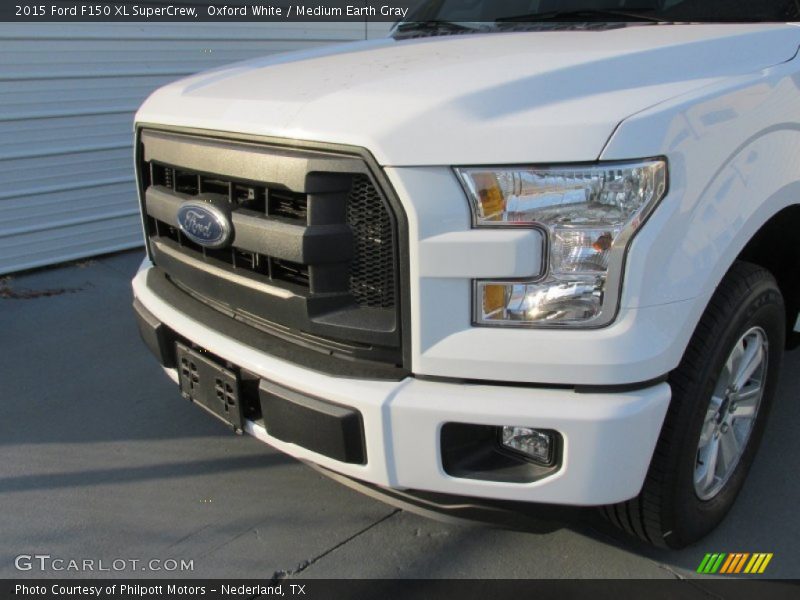 Oxford White / Medium Earth Gray 2015 Ford F150 XL SuperCrew