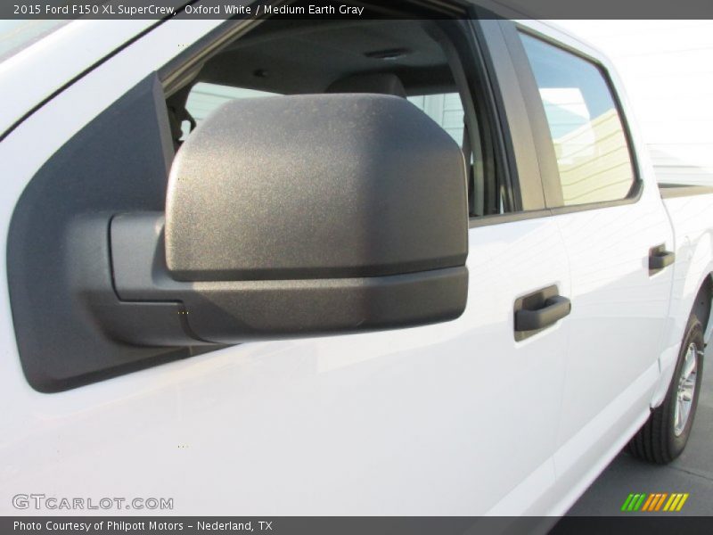 Oxford White / Medium Earth Gray 2015 Ford F150 XL SuperCrew