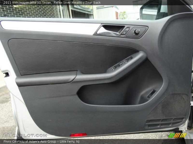 Reflex Silver Metallic / Titan Black 2011 Volkswagen Jetta SEL Sedan