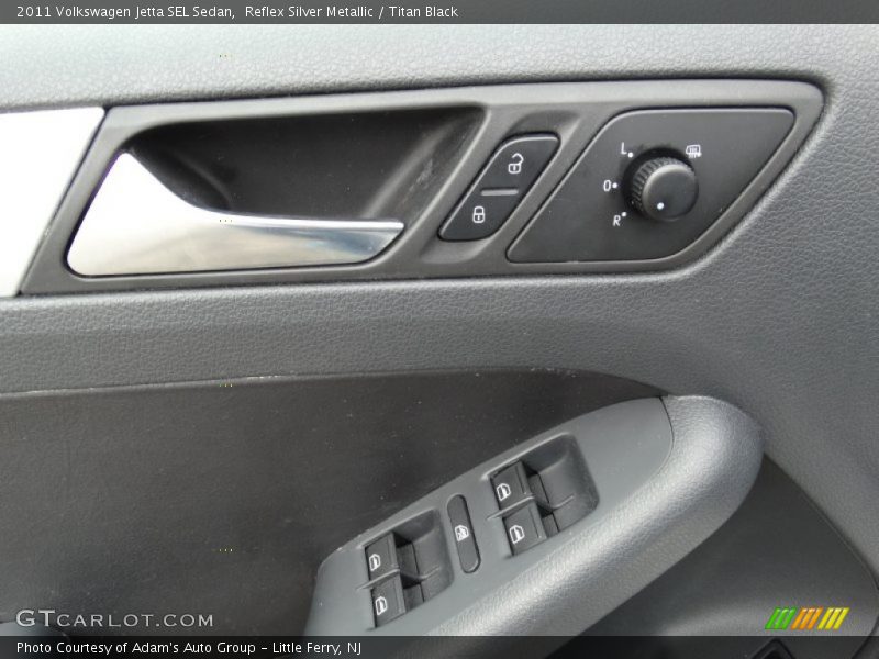 Reflex Silver Metallic / Titan Black 2011 Volkswagen Jetta SEL Sedan
