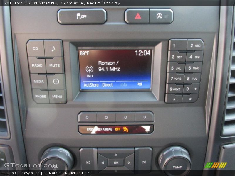 Oxford White / Medium Earth Gray 2015 Ford F150 XL SuperCrew
