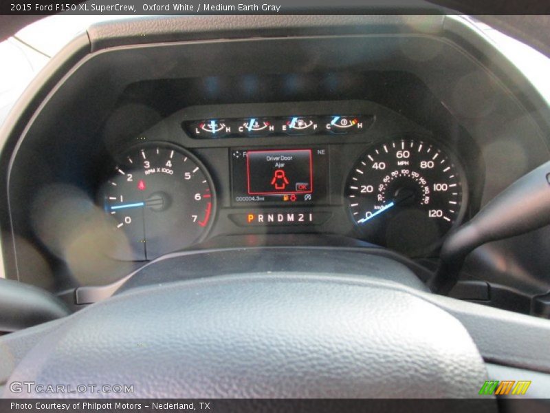 Oxford White / Medium Earth Gray 2015 Ford F150 XL SuperCrew
