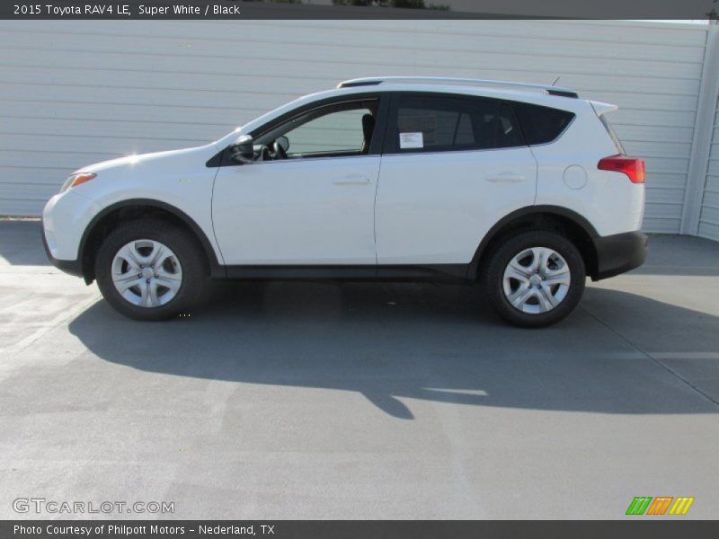 Super White / Black 2015 Toyota RAV4 LE