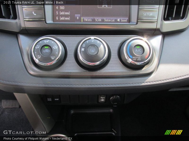 Super White / Black 2015 Toyota RAV4 LE