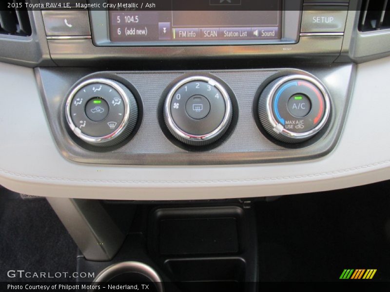 Magnetic Gray Metallic / Ash 2015 Toyota RAV4 LE