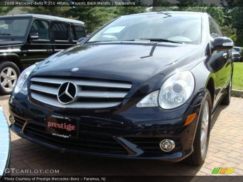 Majestic Black Metallic / Macadamia 2008 Mercedes-Benz R 350 4Matic