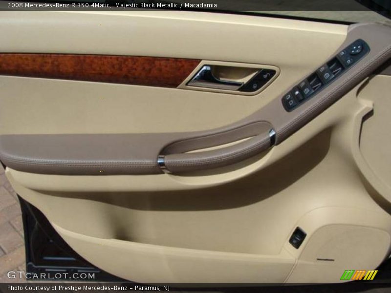 Majestic Black Metallic / Macadamia 2008 Mercedes-Benz R 350 4Matic