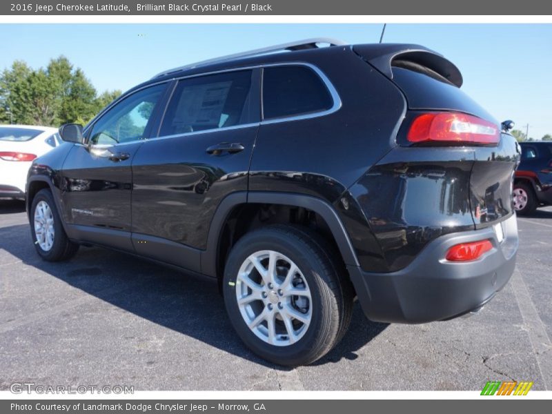 Brilliant Black Crystal Pearl / Black 2016 Jeep Cherokee Latitude