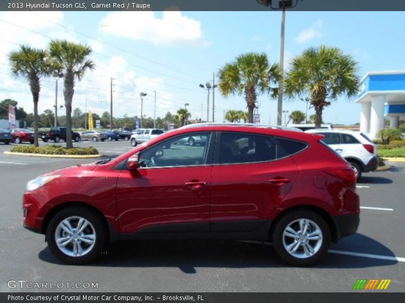 Garnet Red / Taupe 2013 Hyundai Tucson GLS