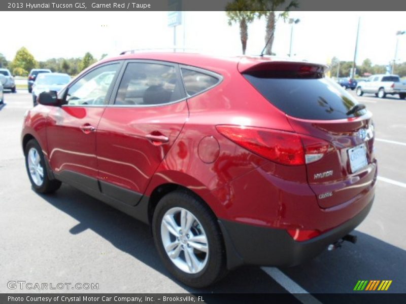 Garnet Red / Taupe 2013 Hyundai Tucson GLS