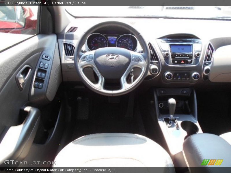 Garnet Red / Taupe 2013 Hyundai Tucson GLS