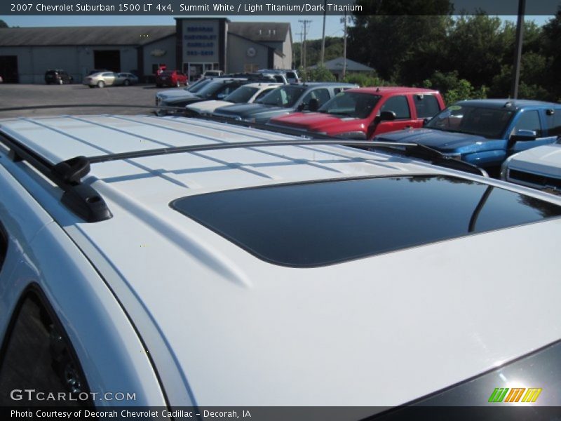 Summit White / Light Titanium/Dark Titanium 2007 Chevrolet Suburban 1500 LT 4x4