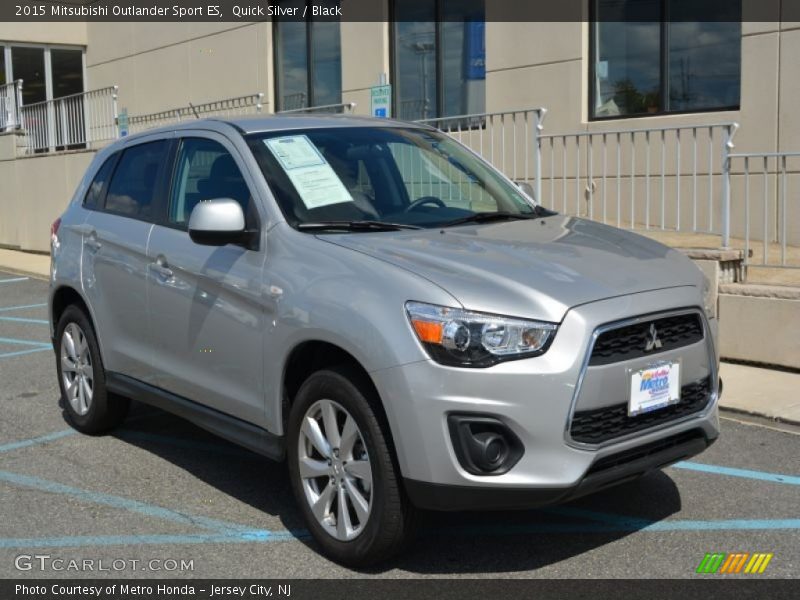 Quick Silver / Black 2015 Mitsubishi Outlander Sport ES