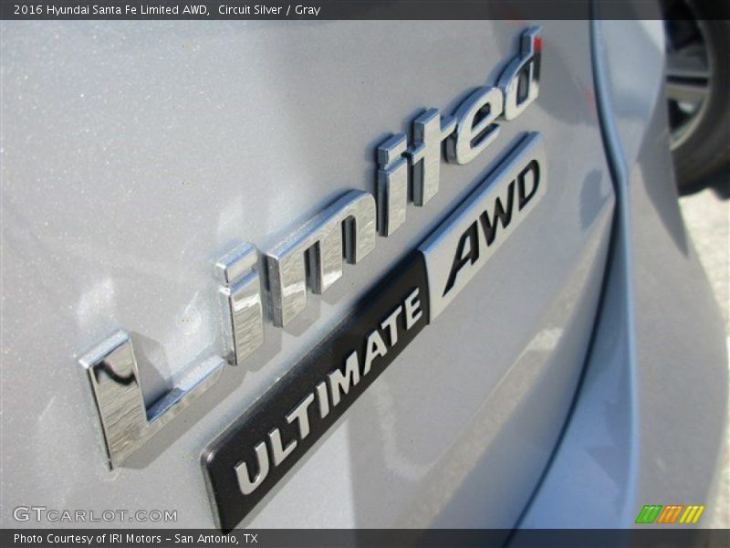 Circuit Silver / Gray 2016 Hyundai Santa Fe Limited AWD