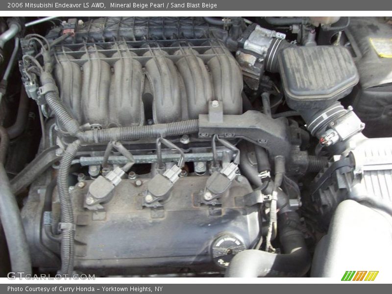 Mineral Beige Pearl / Sand Blast Beige 2006 Mitsubishi Endeavor LS AWD