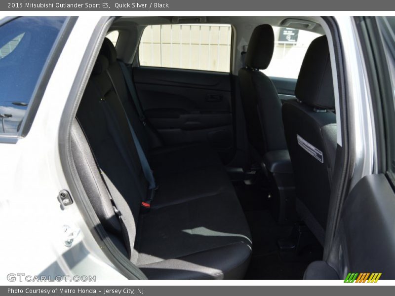 Quick Silver / Black 2015 Mitsubishi Outlander Sport ES