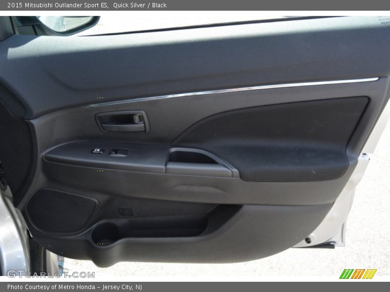 Quick Silver / Black 2015 Mitsubishi Outlander Sport ES