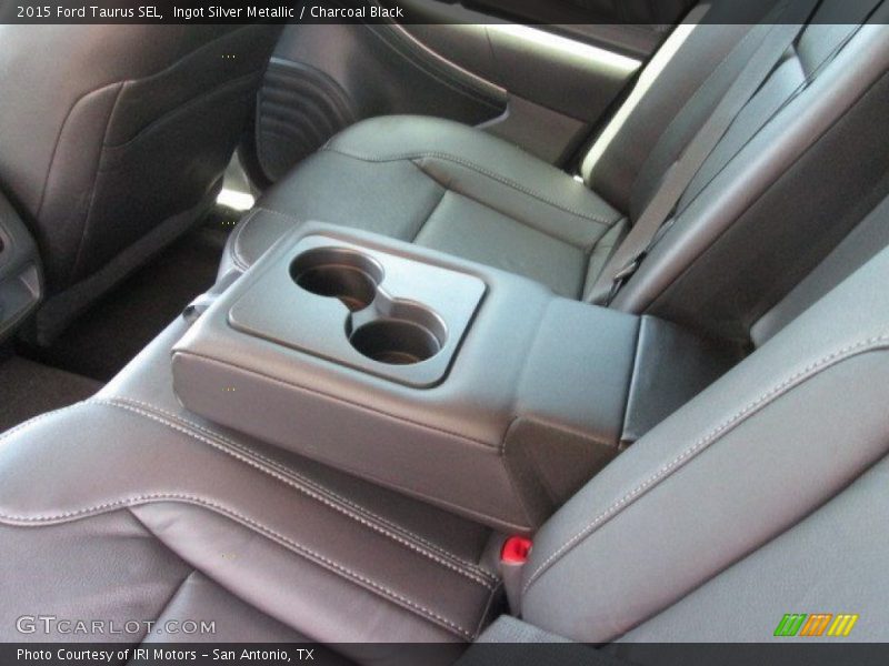 Ingot Silver Metallic / Charcoal Black 2015 Ford Taurus SEL