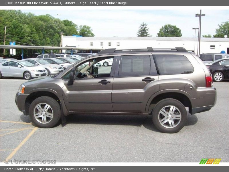 Mineral Beige Pearl / Sand Blast Beige 2006 Mitsubishi Endeavor LS AWD
