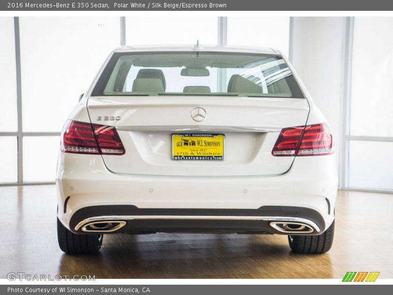 Polar White / Silk Beige/Espresso Brown 2016 Mercedes-Benz E 350 Sedan