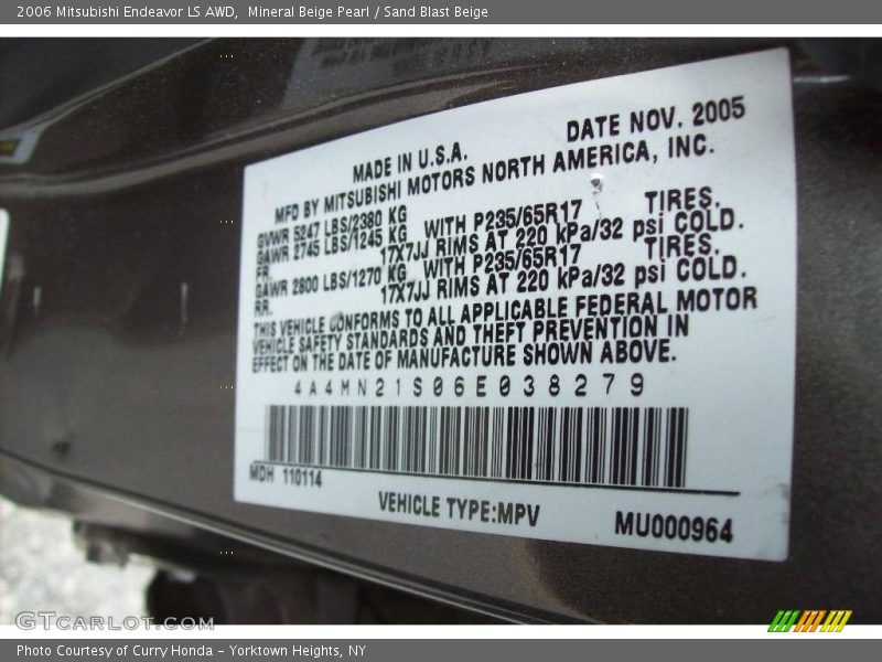Mineral Beige Pearl / Sand Blast Beige 2006 Mitsubishi Endeavor LS AWD