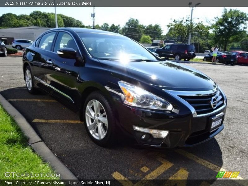 Super Black / Beige 2015 Nissan Altima 2.5 SV