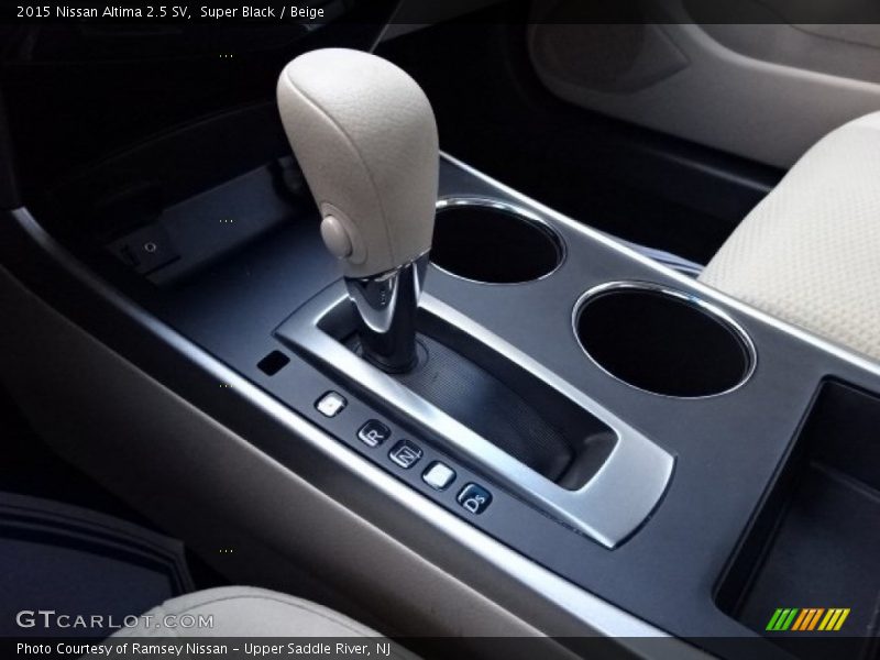 Super Black / Beige 2015 Nissan Altima 2.5 SV