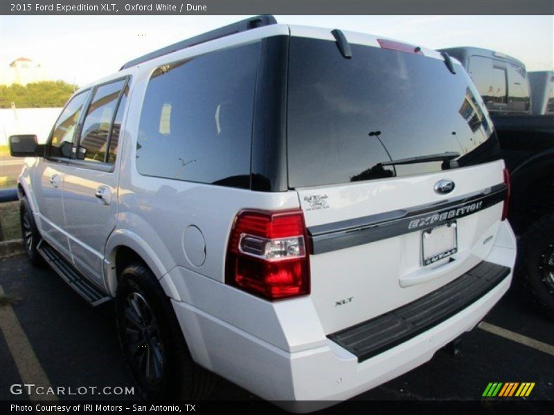 Oxford White / Dune 2015 Ford Expedition XLT