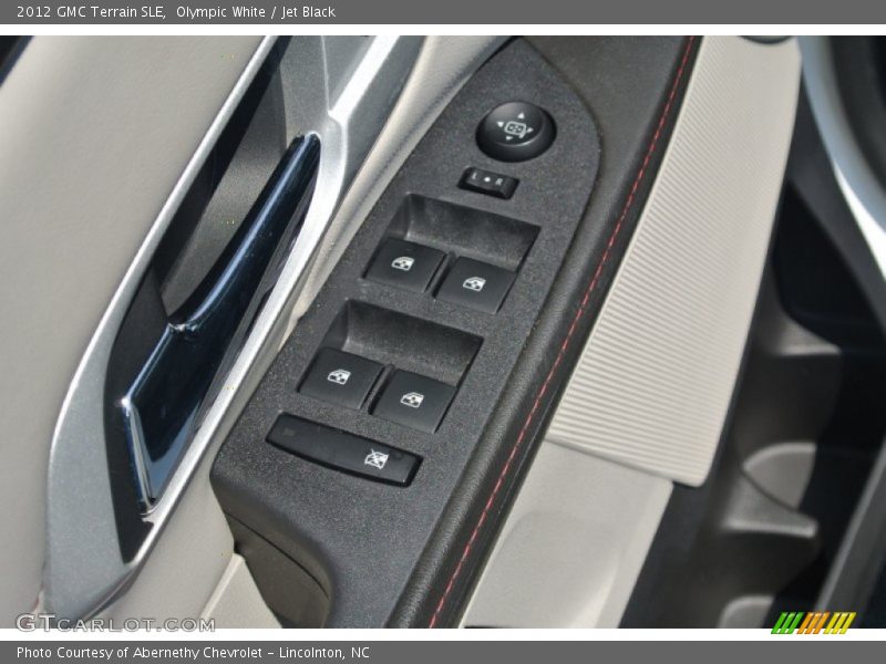Olympic White / Jet Black 2012 GMC Terrain SLE