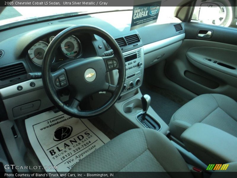 Ultra Silver Metallic / Gray 2005 Chevrolet Cobalt LS Sedan