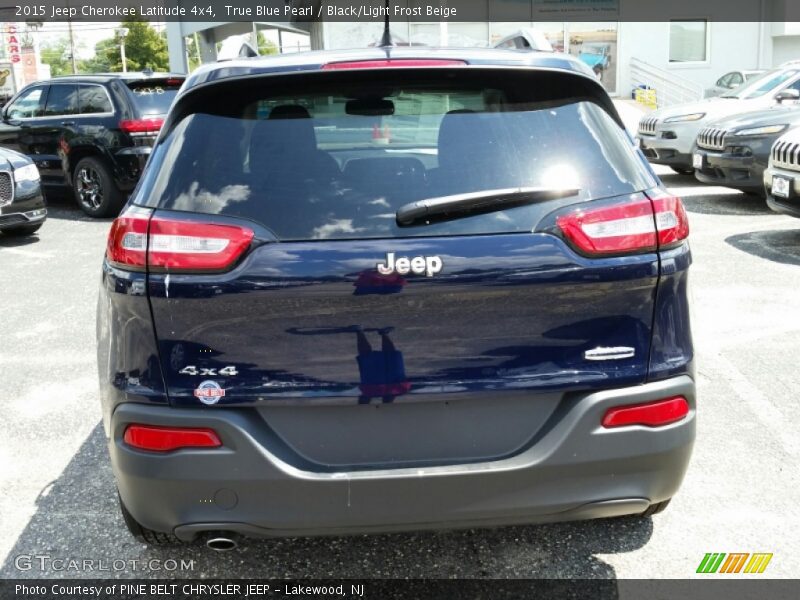 True Blue Pearl / Black/Light Frost Beige 2015 Jeep Cherokee Latitude 4x4
