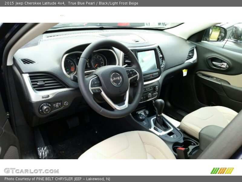 True Blue Pearl / Black/Light Frost Beige 2015 Jeep Cherokee Latitude 4x4