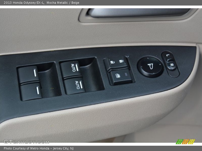 Mocha Metallic / Beige 2013 Honda Odyssey EX-L